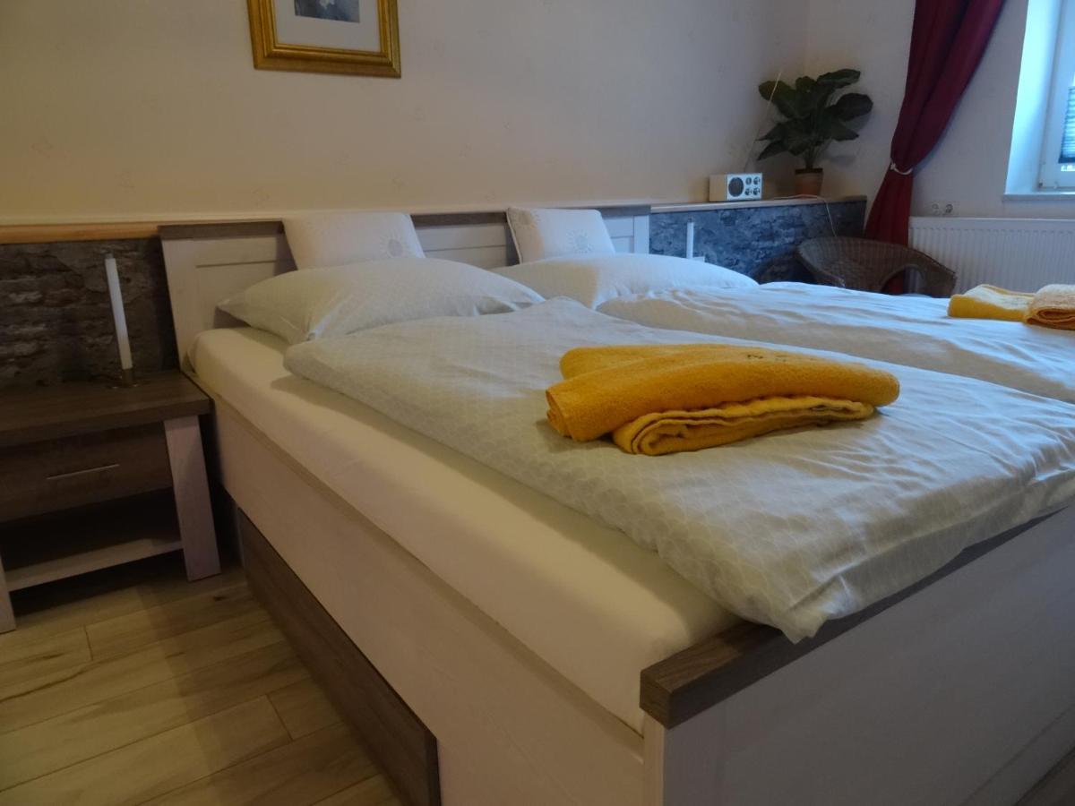 Pension & Gaestehaus Paffrath Grossbrembach 외부 사진